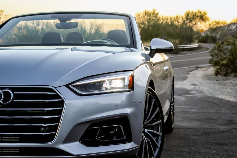 Детали экстерьера Audi A5 Cabriolet 2.0T Quattro 2017 года  (NA) (фото 20 из 32)